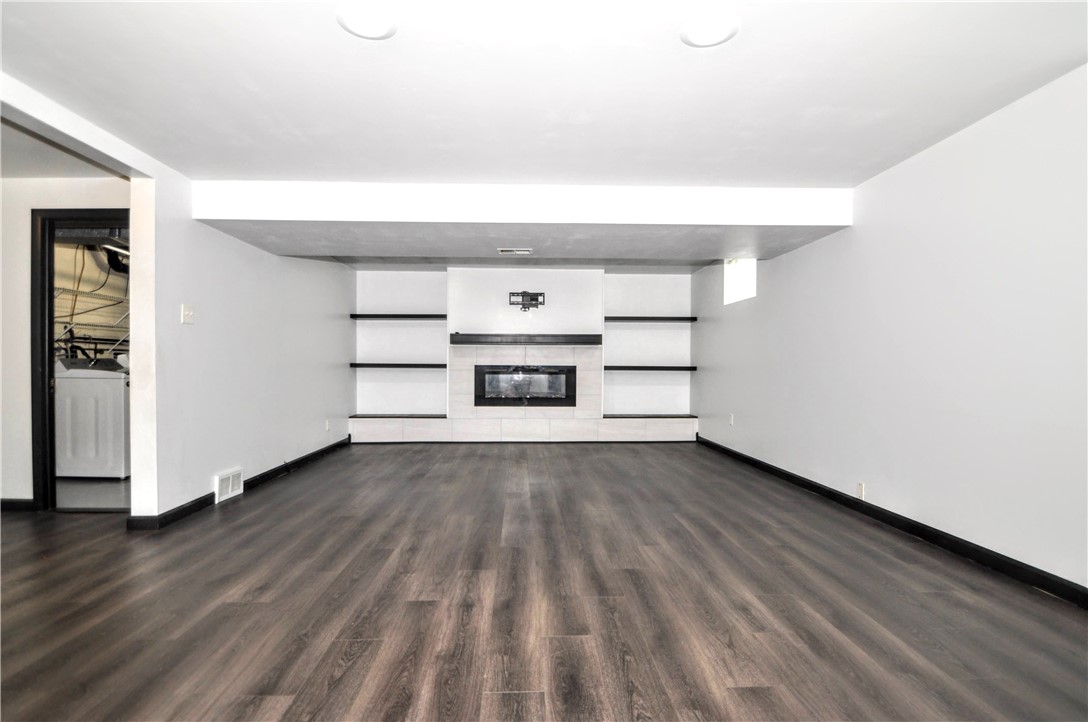 151 Greenlea Dr