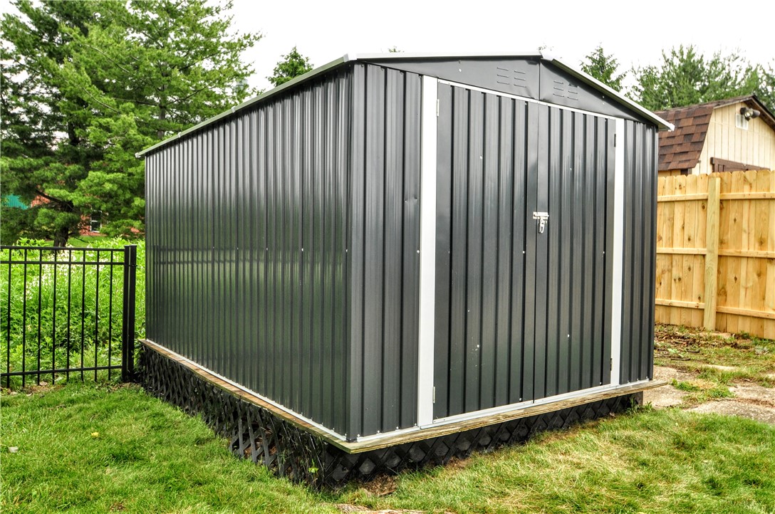 151 Greenlea Dr