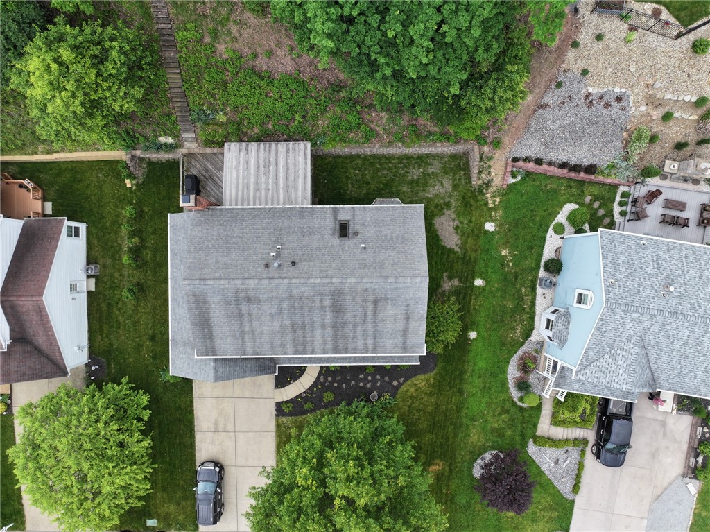 748 VENANGO AVENUE