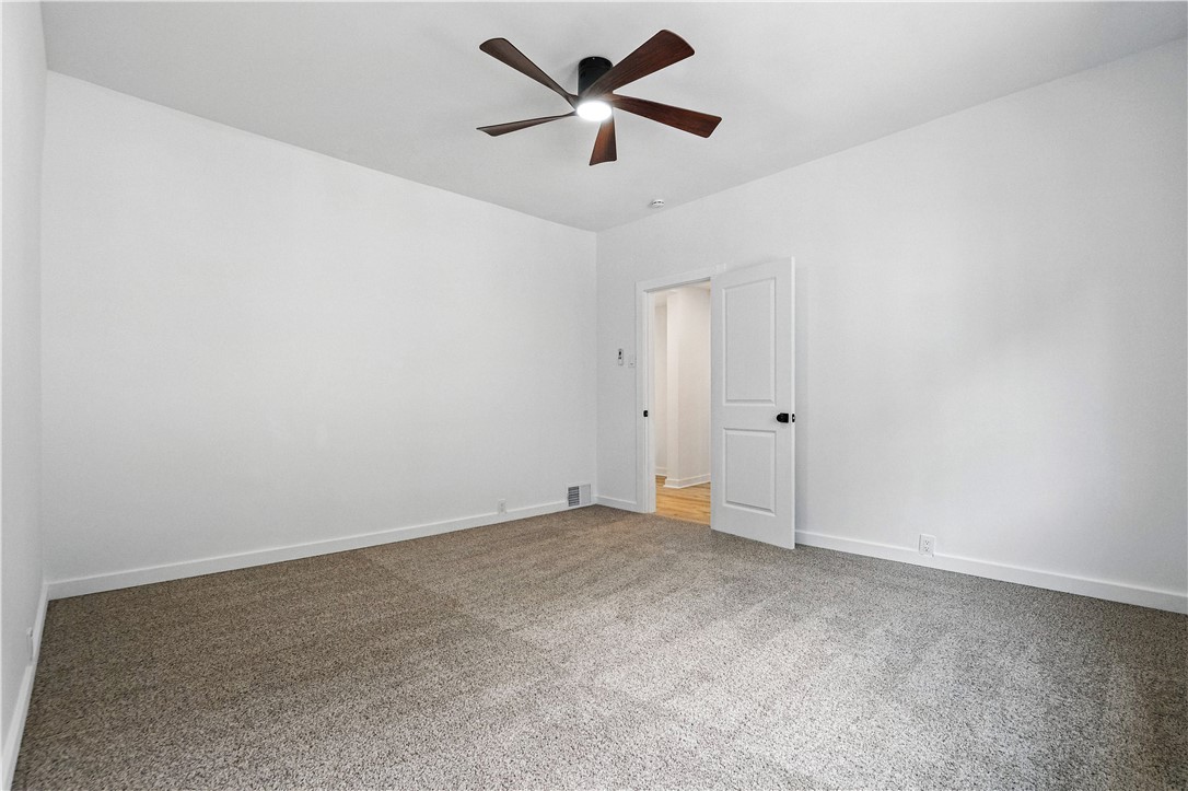 1233 High Street