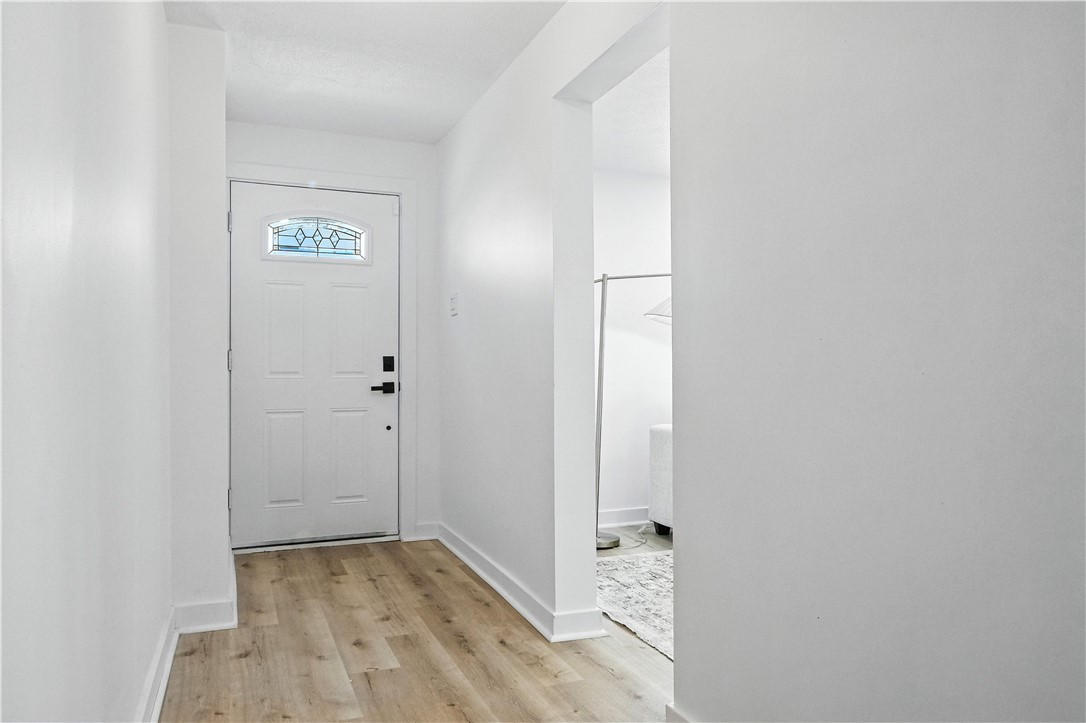 1233 High Street