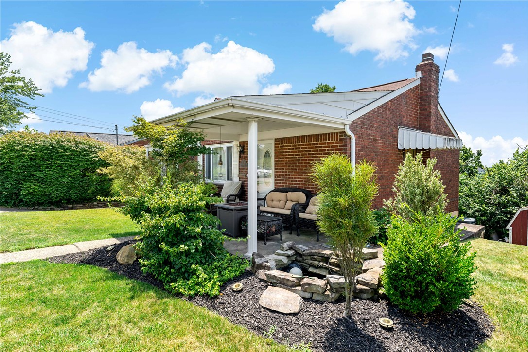 818 Alberta Drive
