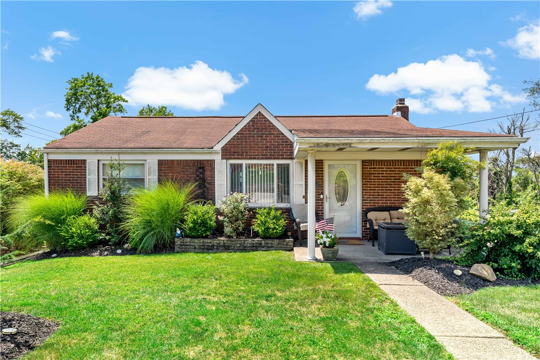 818 Alberta Drive