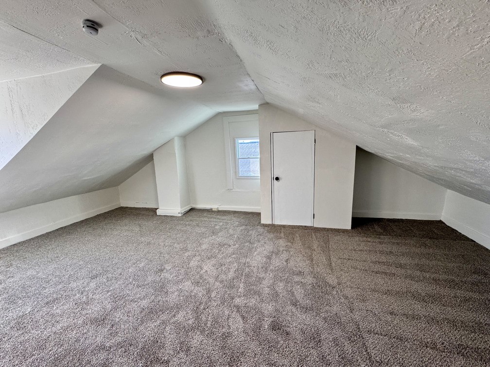 1332 Goettman Steet 3