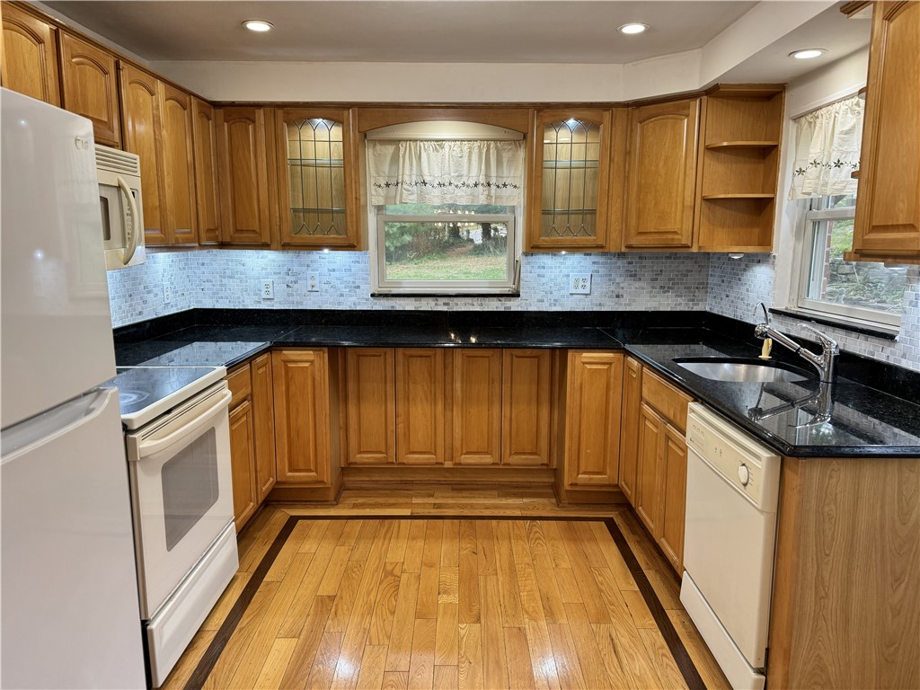 305 Beadling Rd