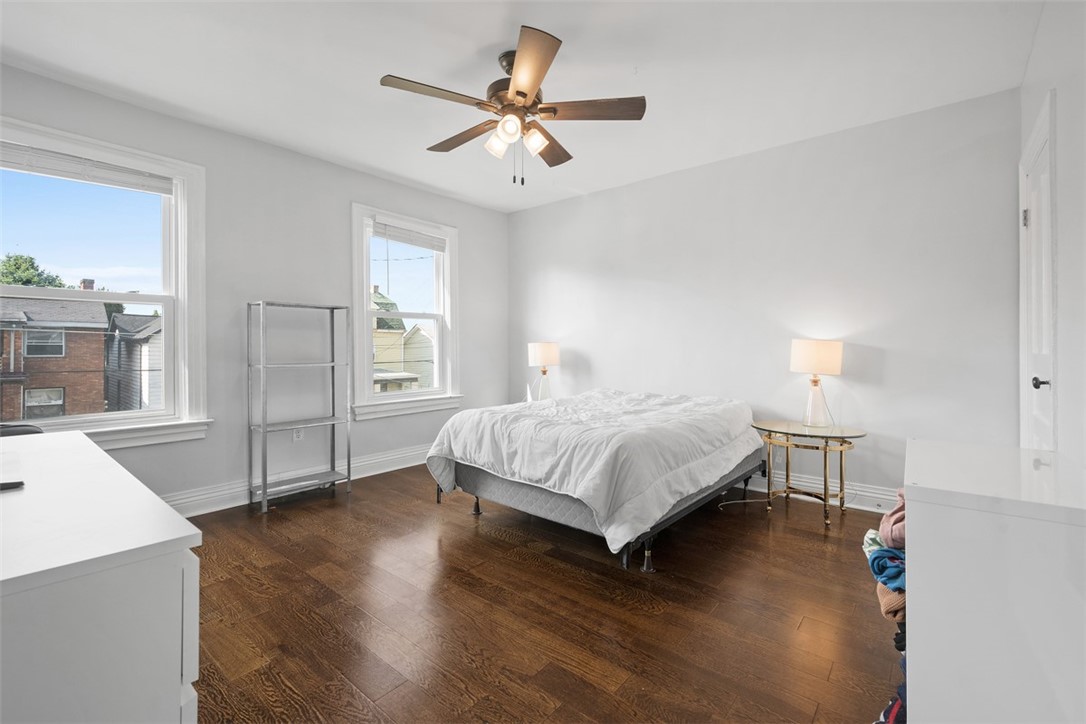 246 E 14th Ave