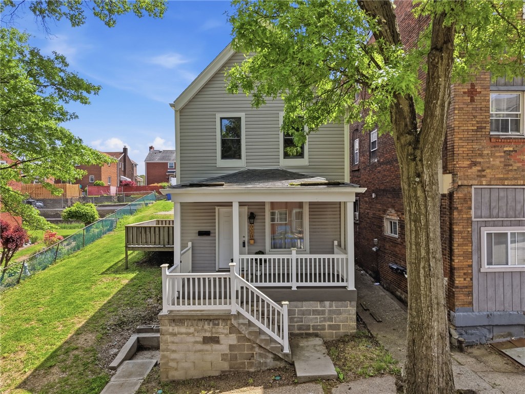 620 Montclair Street