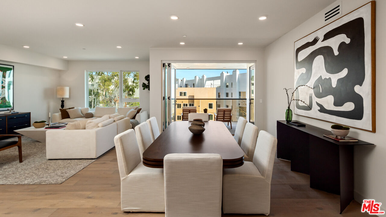 505 Barrington Unit: 402