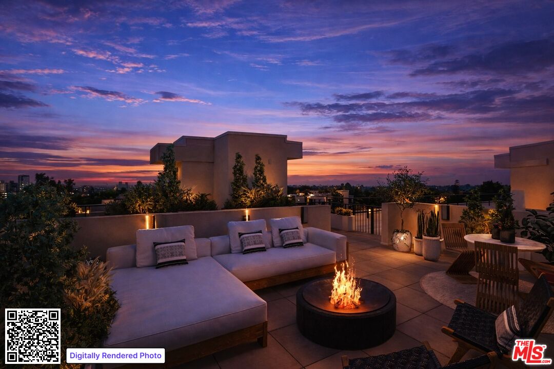 505 Barrington Unit: 402