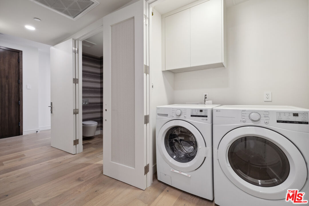 505 S Barrington Ave Unit: 109