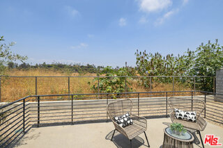 957 Figueroa Ter Unit: 310