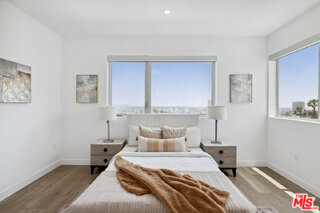 957 Figueroa Ter Unit: 310