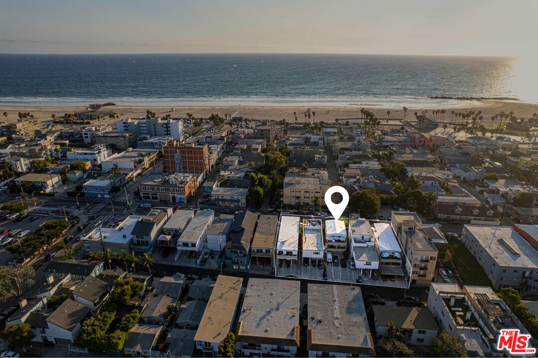 1908 Pacific Ave