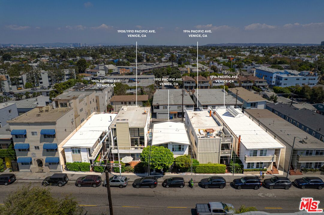 1912 Pacific Ave