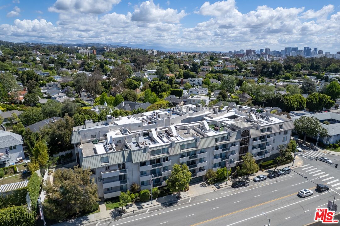 390 S Sepulveda Blvd Unit: 409