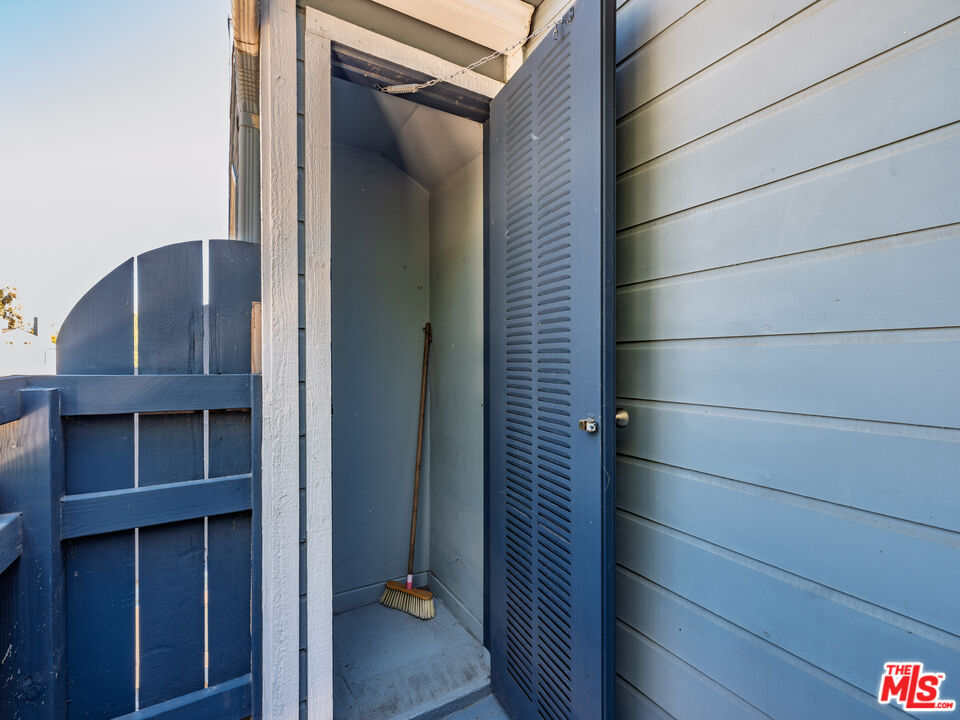 7312 Quill Dr Unit: 16