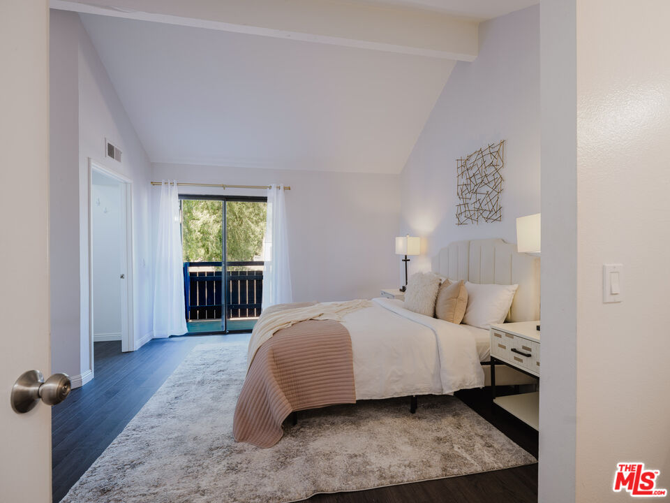 7312 Quill Dr Unit: 16