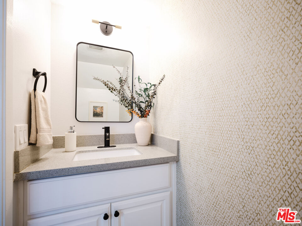 7312 Quill Dr Unit: 16