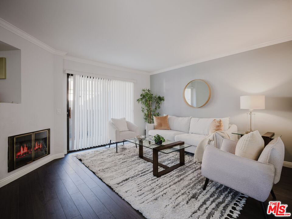 7312 Quill Dr Unit: 16