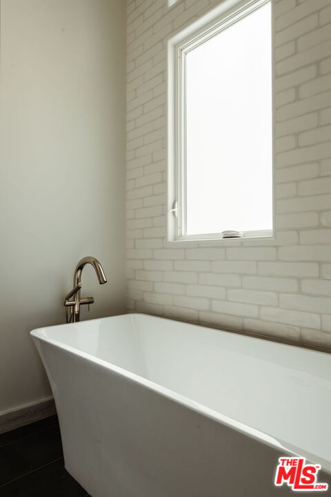 10725 Ashton Ave Unit: 401