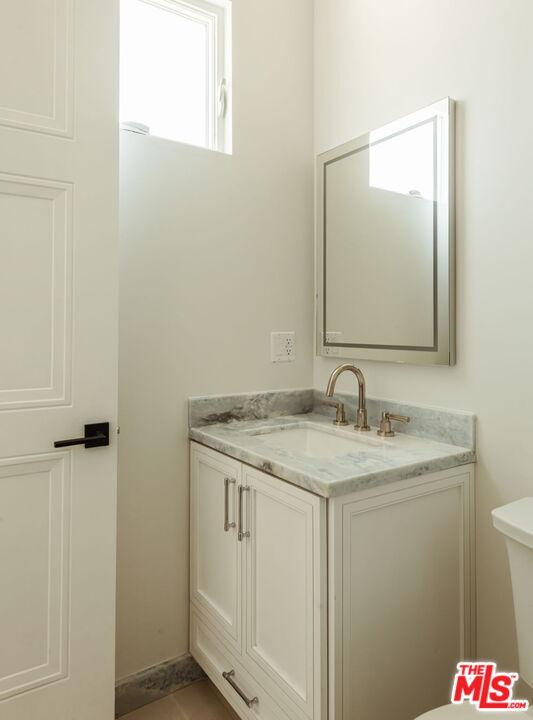 10725 Ashton Ave Unit: 401