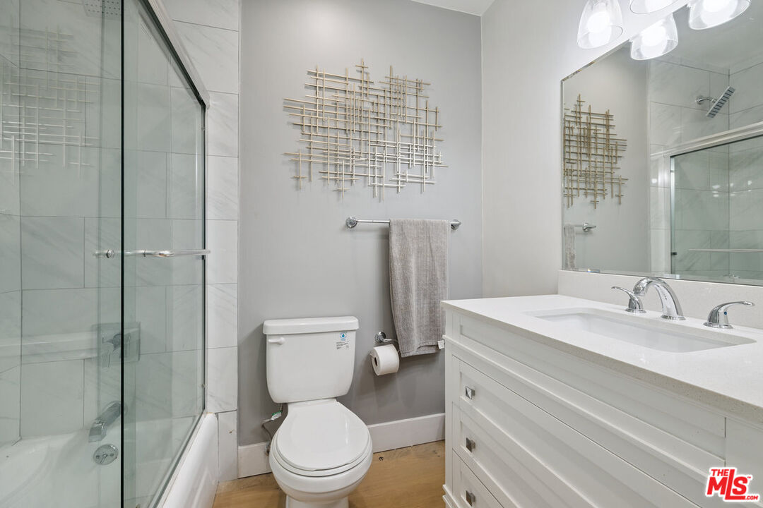 11687 Montana Ave Unit: 101