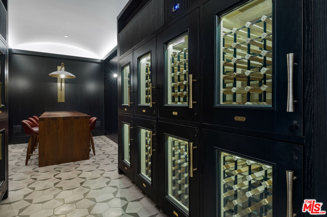 10777 Wilshire Blvd Unit: 501