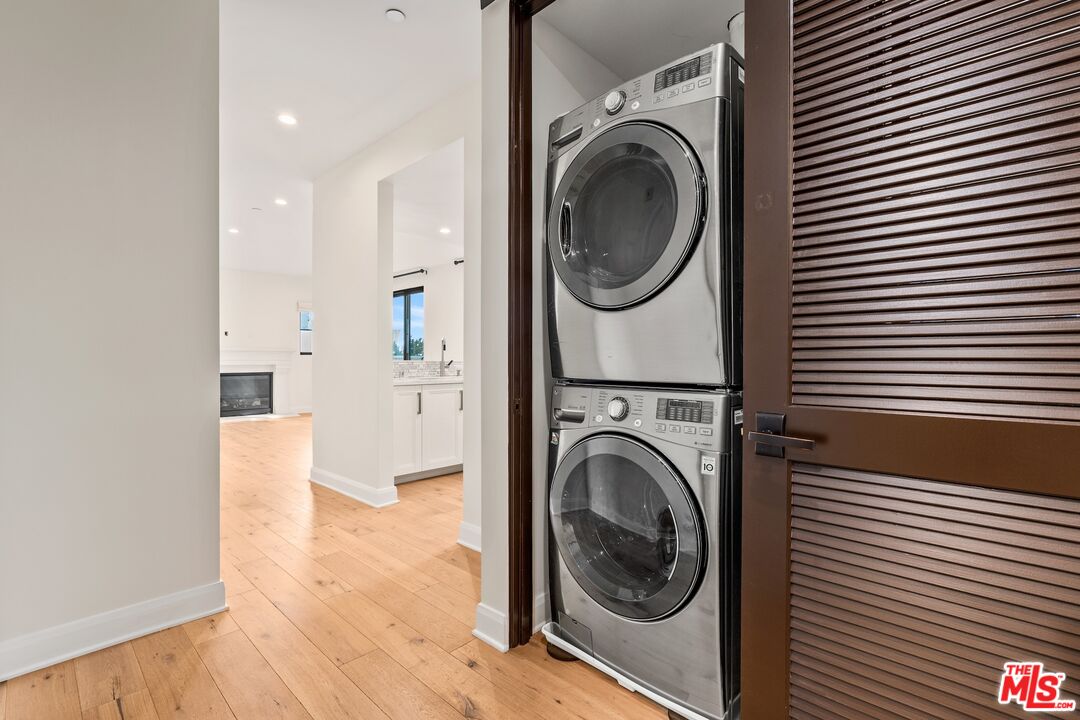 10647 Ashton Unit: 203