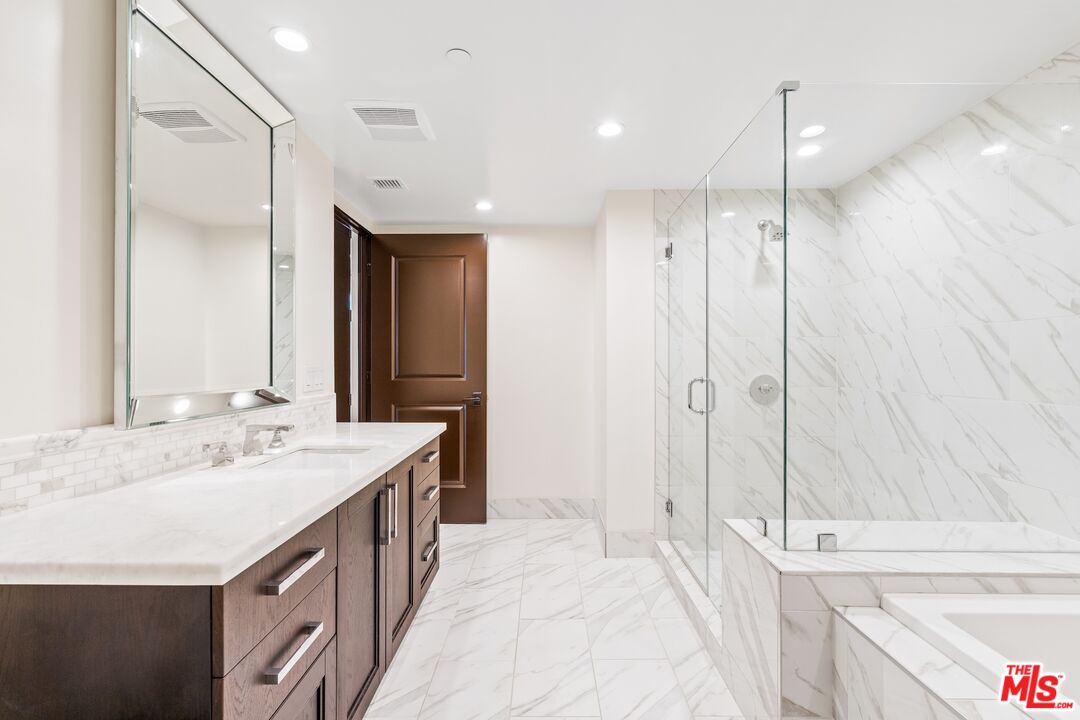 10647 Ashton Unit: 203