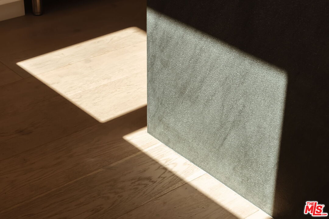 10725 Ashton Ave Unit: 101