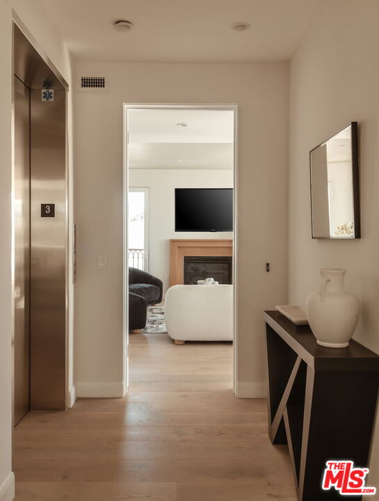 10725 Ashton Ave Unit: 301