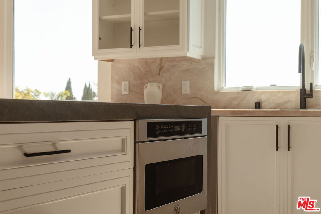 10725 Ashton Ave Unit: 301