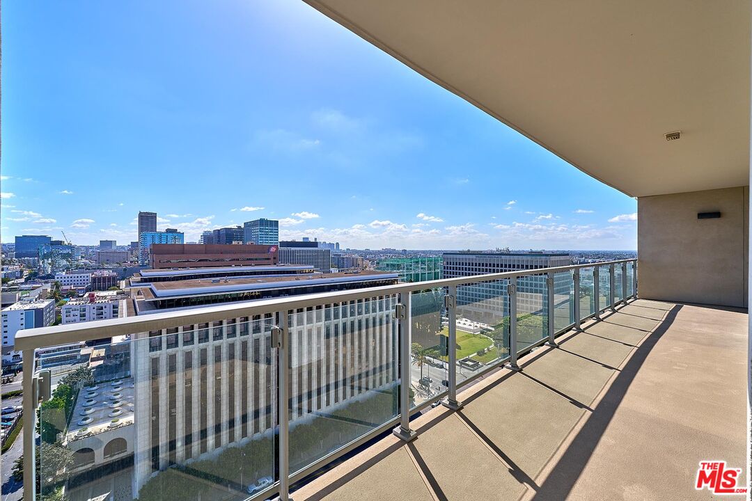 3785 Wilshire Blvd Unit: 2008