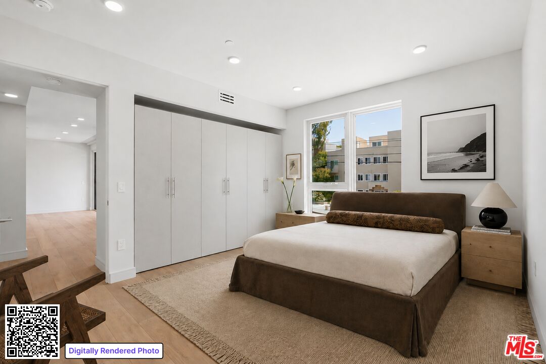 505 S Barrington Ave Unit: 202