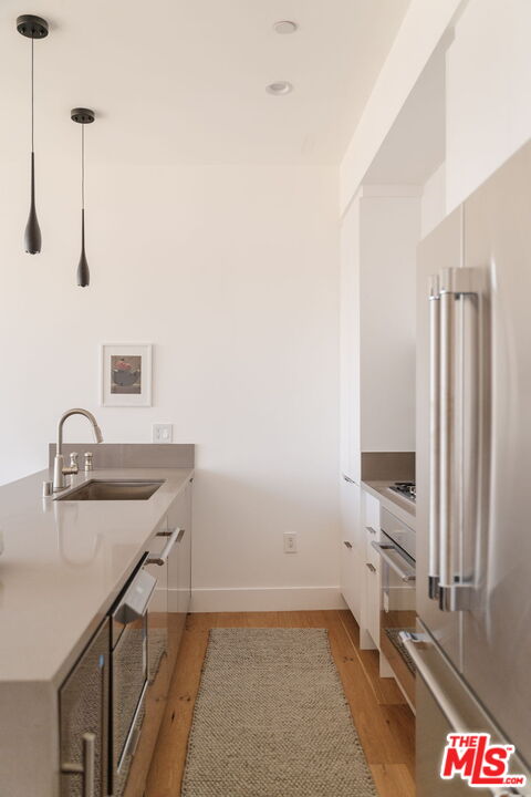 1245 N Formosa Ave Unit: B