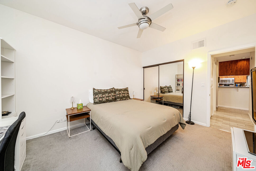 11755 Montana Ave Unit: 306