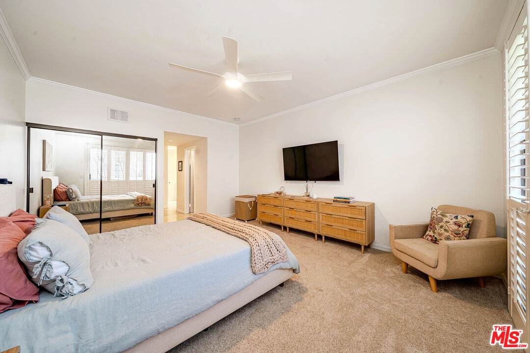 11755 Montana Ave Unit: 306