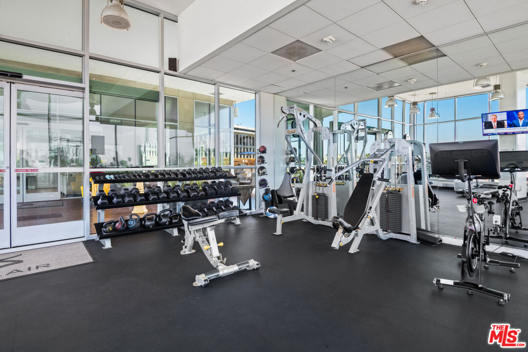 3785 Wilshire Blvd Unit: 2008