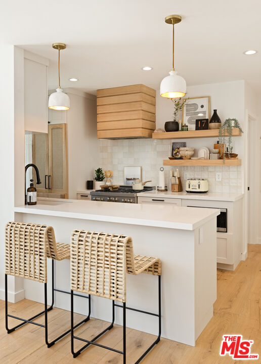 17 Sunset Ave Unit: 1
