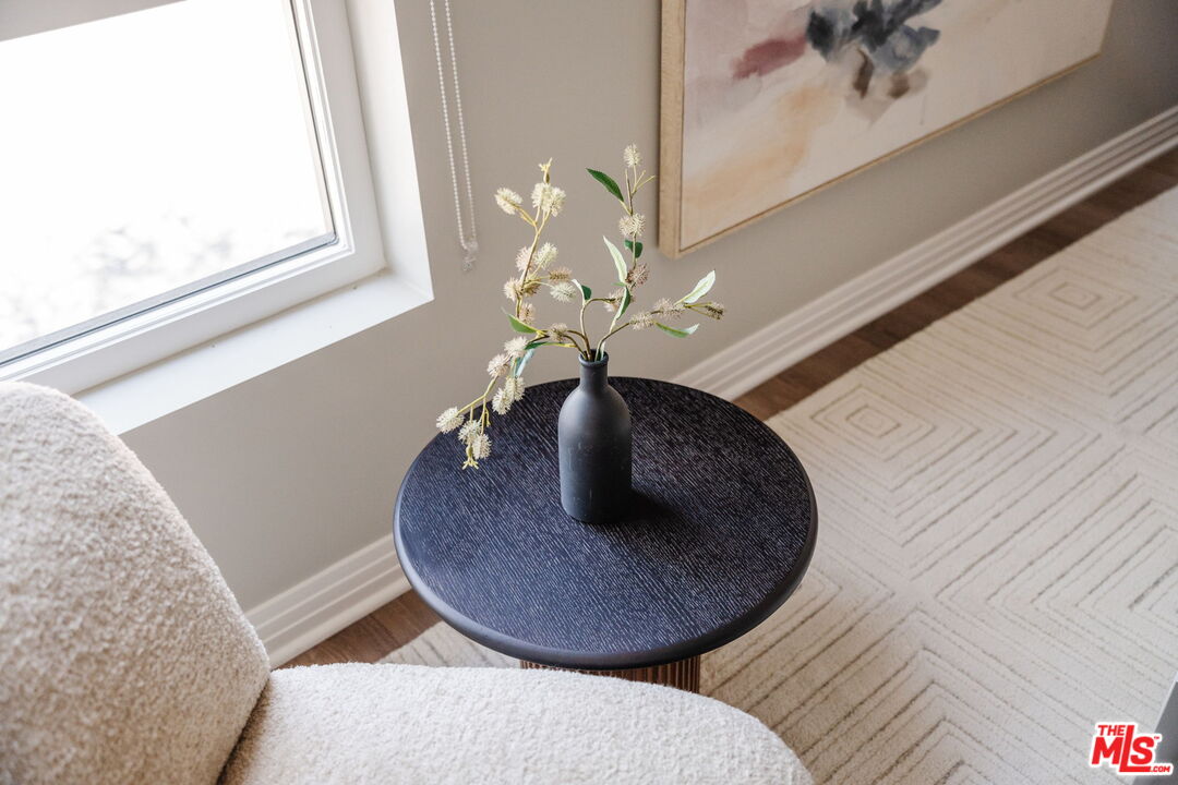 7428 Santa Monica Blvd Unit: 202