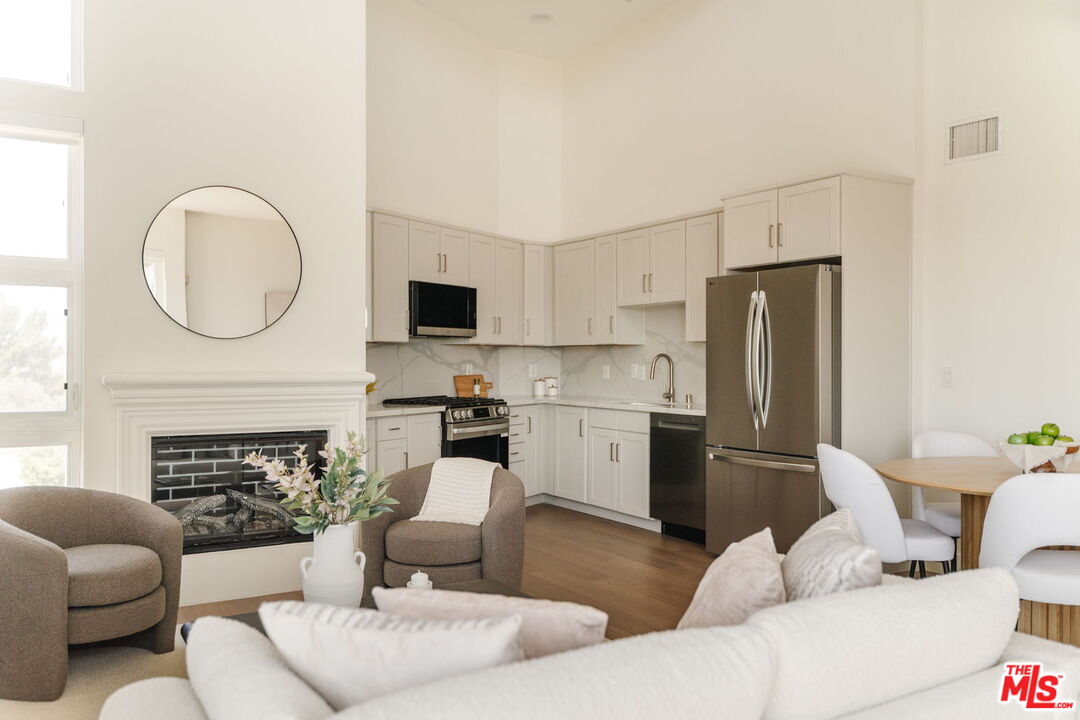 11011 Huston St Unit: 410
