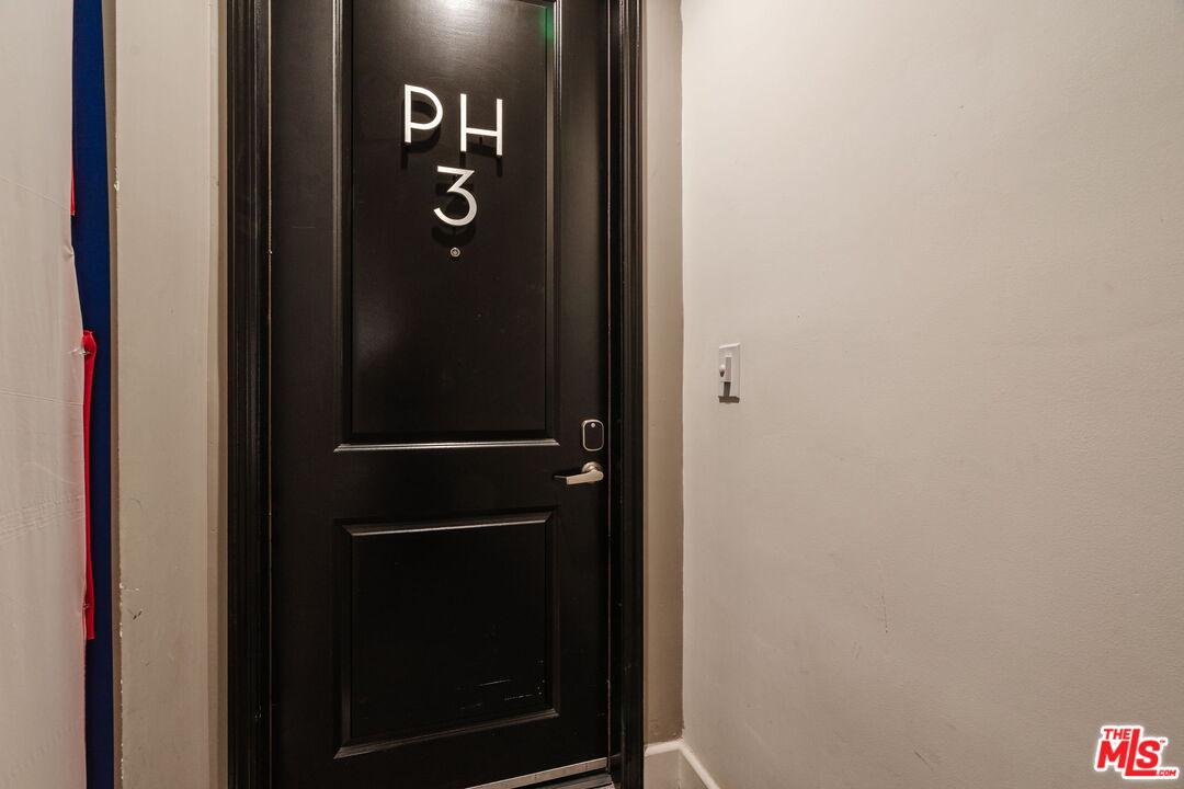 11011 Huston St Unit: PH3