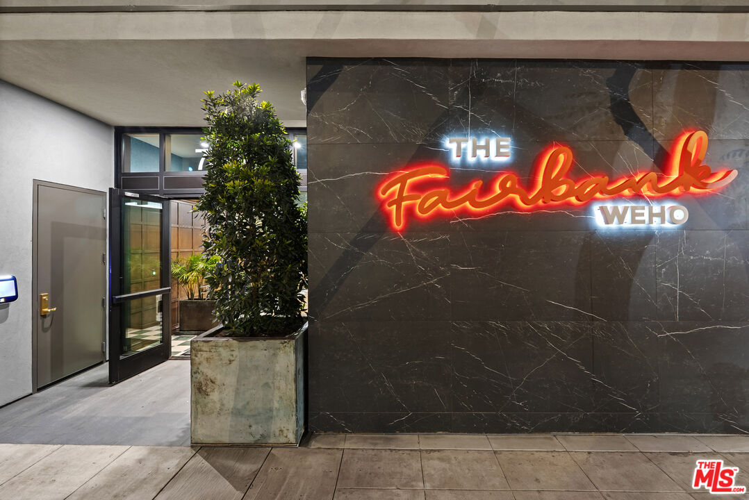 7428 Santa Monica Blvd Unit: 507