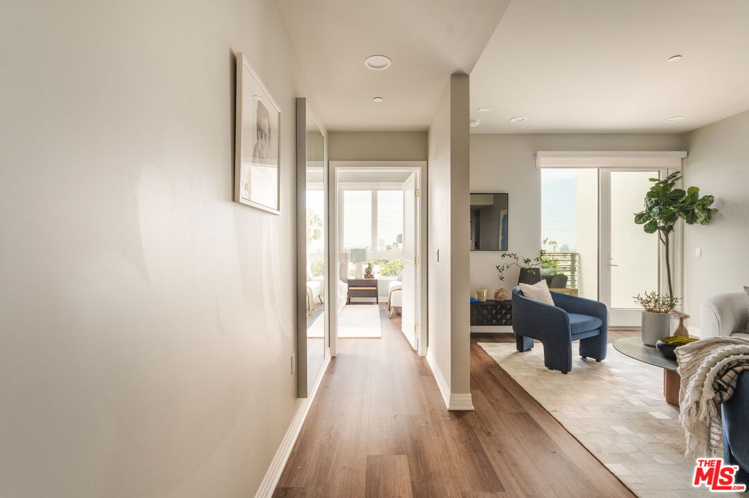 7428 Santa Monica Blvd Unit: 507