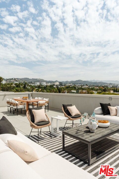 7428 Santa Monica Blvd Unit: 507