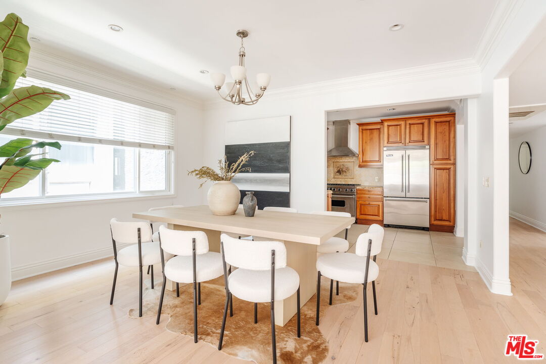 11749 Goshen Ave Unit: 202