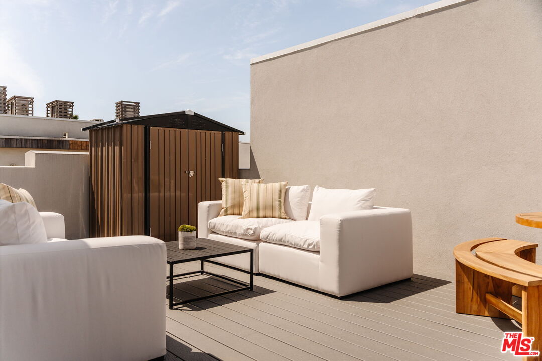 1051 N Spaulding Ave Unit: B