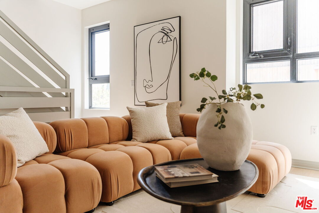 1051 N Spaulding Ave Unit: B