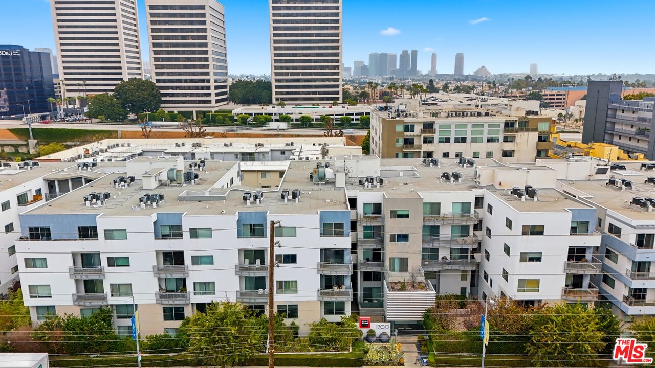 1700 Sawtelle Blvd Unit: 219