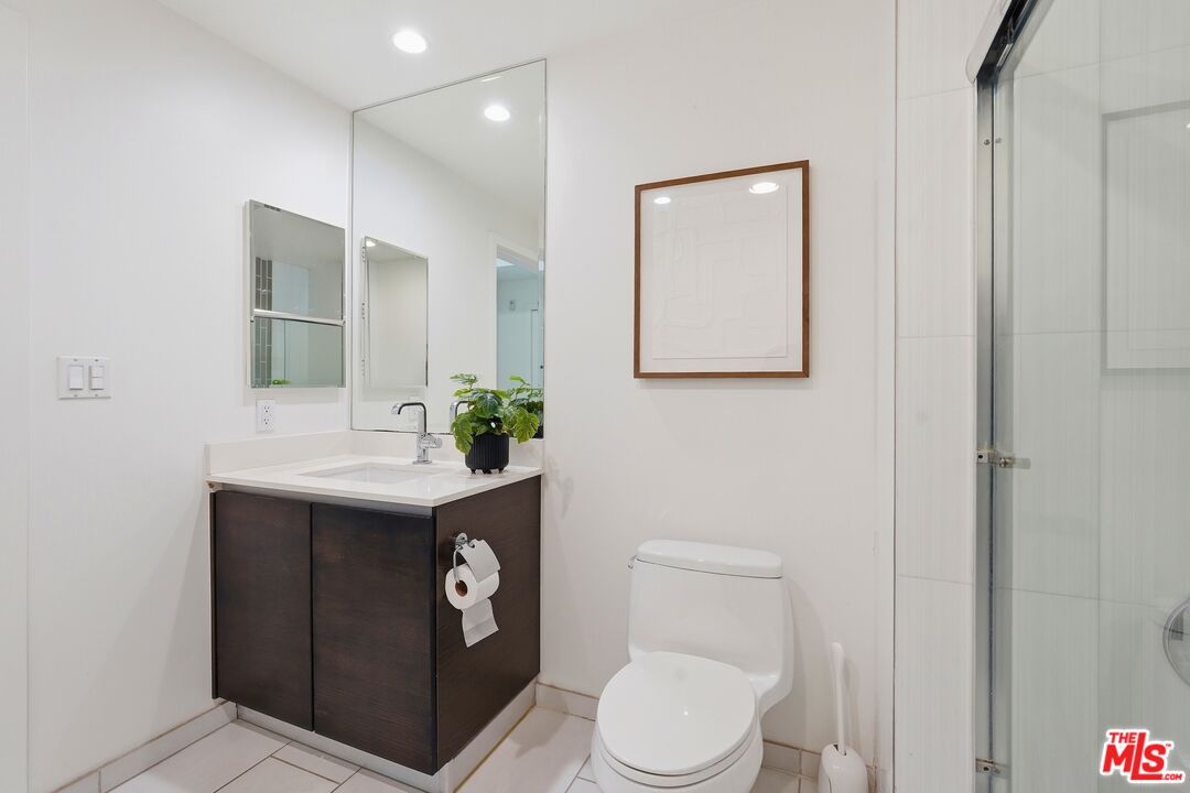 1700 Sawtelle Blvd Unit: 219